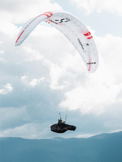 Paragliding